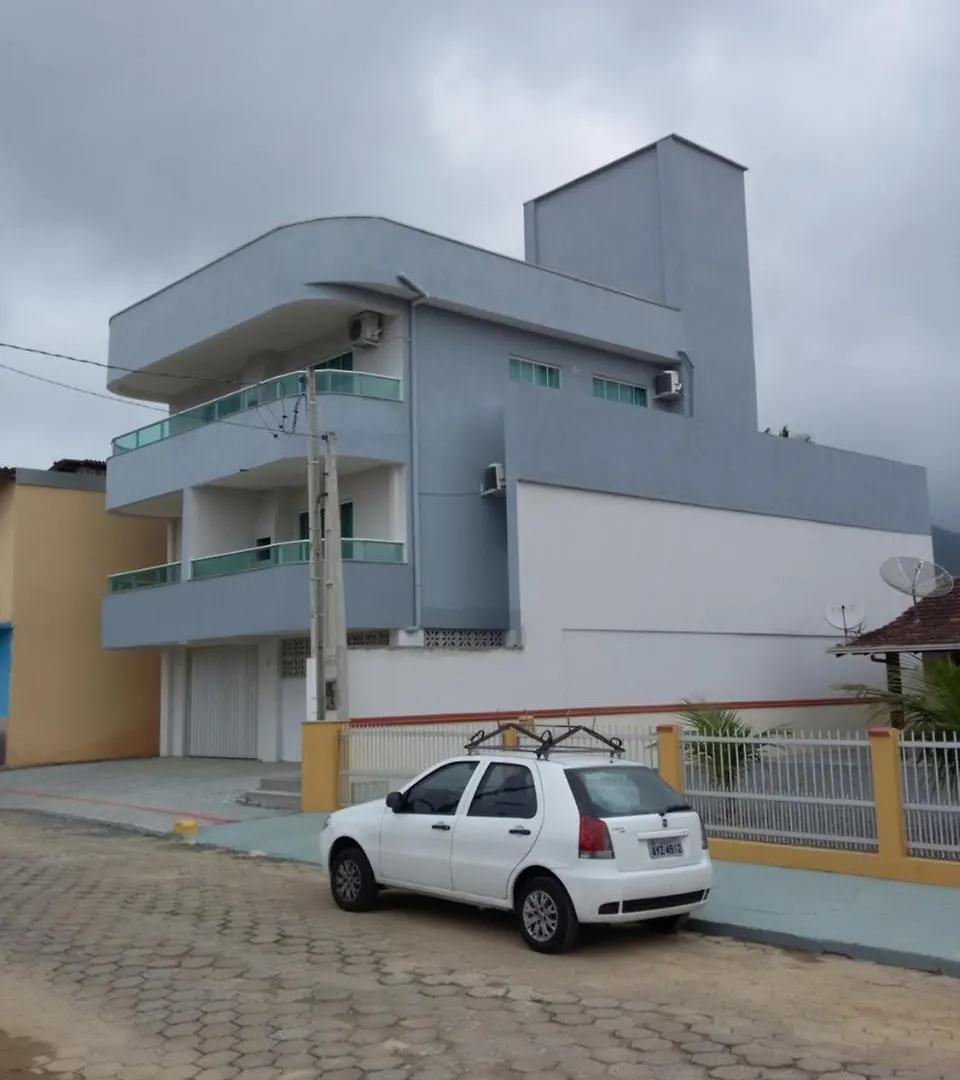 佩尼亚Residencial Correa公寓