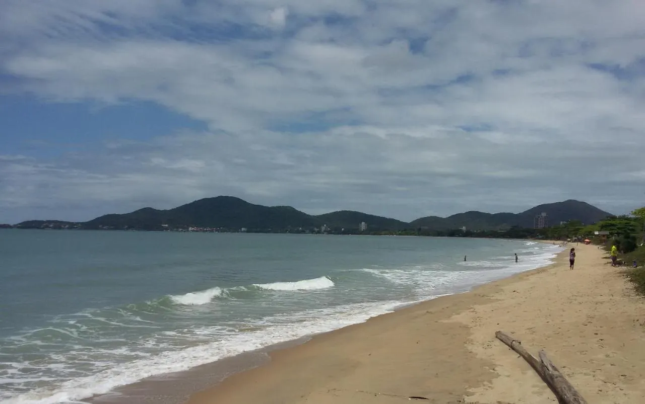 佩尼亚Residencial Correa公寓 巴西