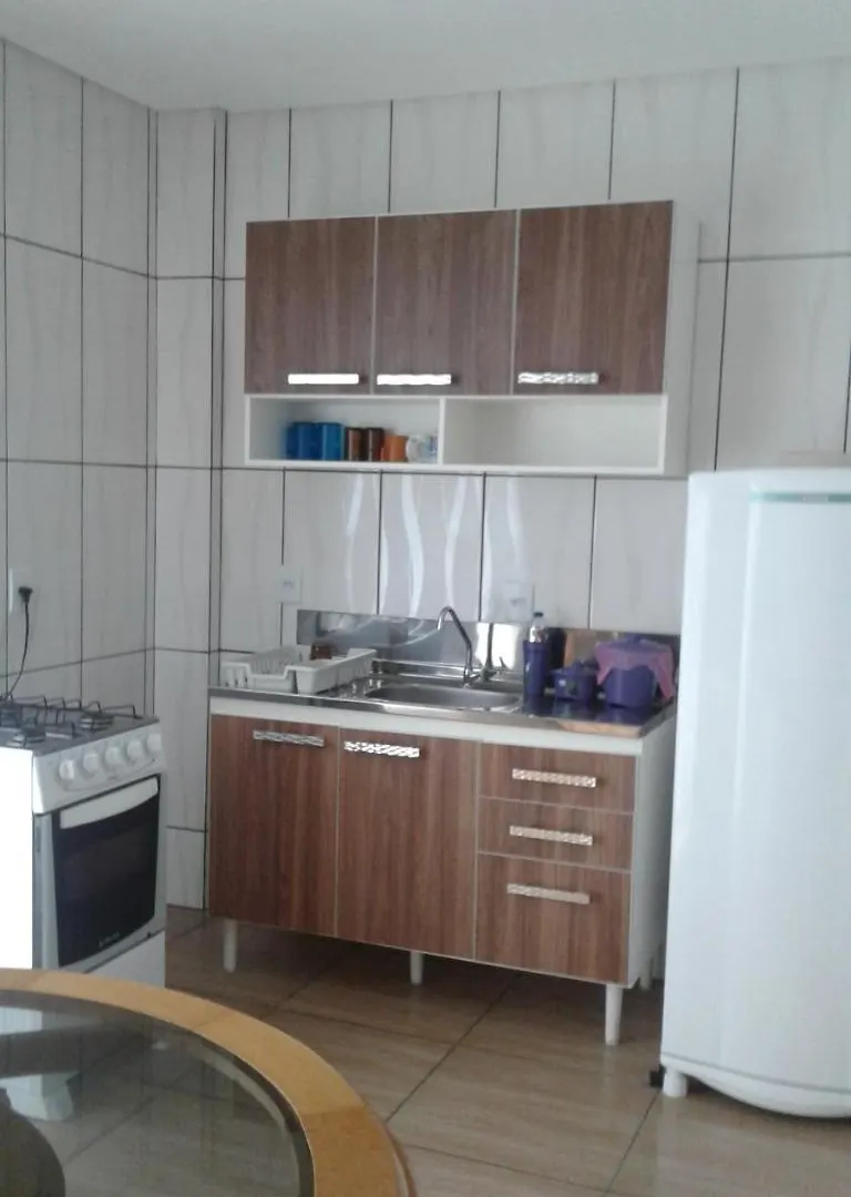 佩尼亚Residencial Correa公寓 佩尼亚